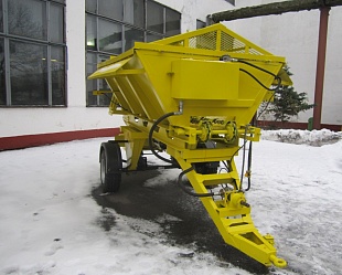 Прицепной пескосолераспределитель ПП-1