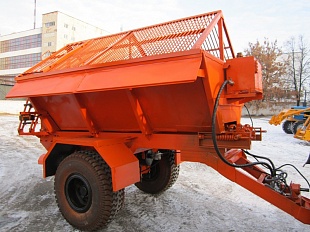 Прицепной пескосолераспределитель ПП-1